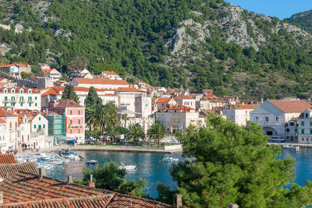 General view, Delfin Hvar, Split