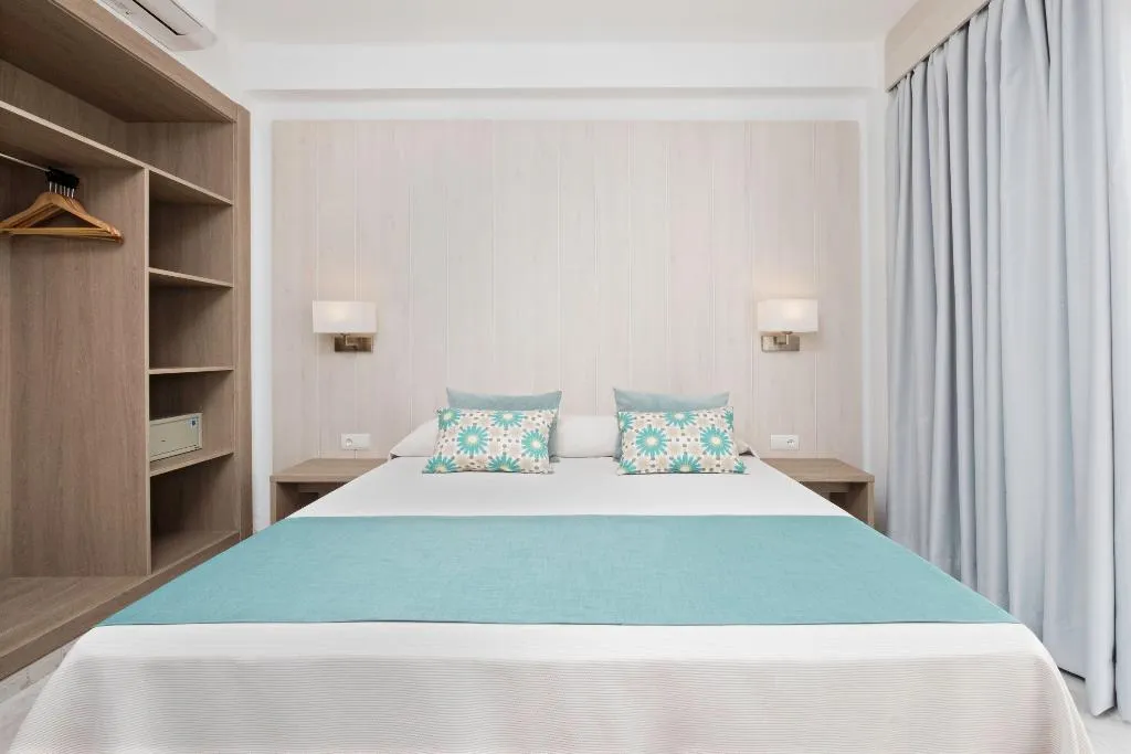 Room, Azuline Palmanova Gardens, Majorca