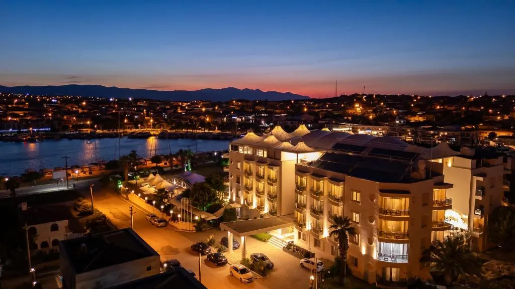General view, Sisus Marina Çeşme, Izmir