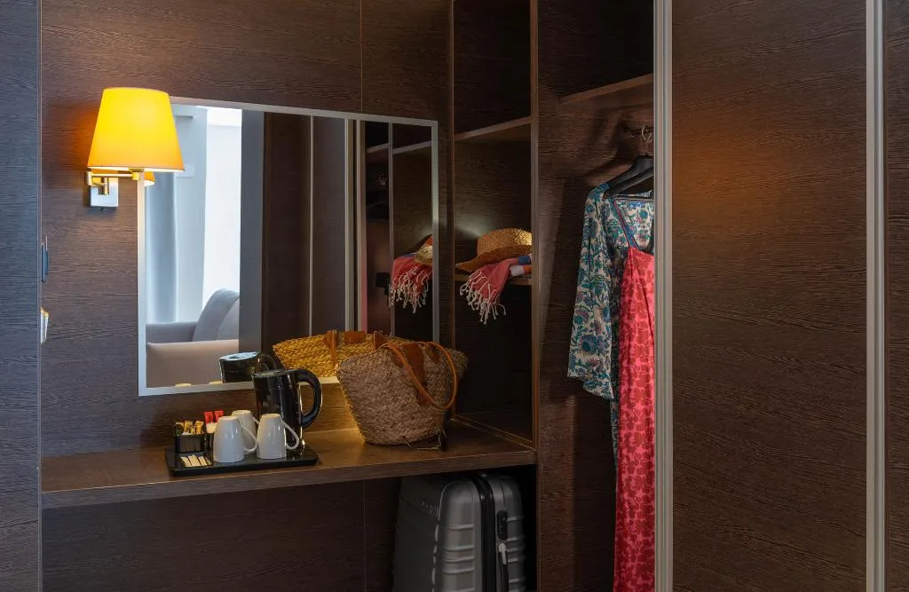 JUNIOR SUITE STANDARD Room, AQUA Hotel The Breeze & Spa - Adults Only +18, Costa Brava