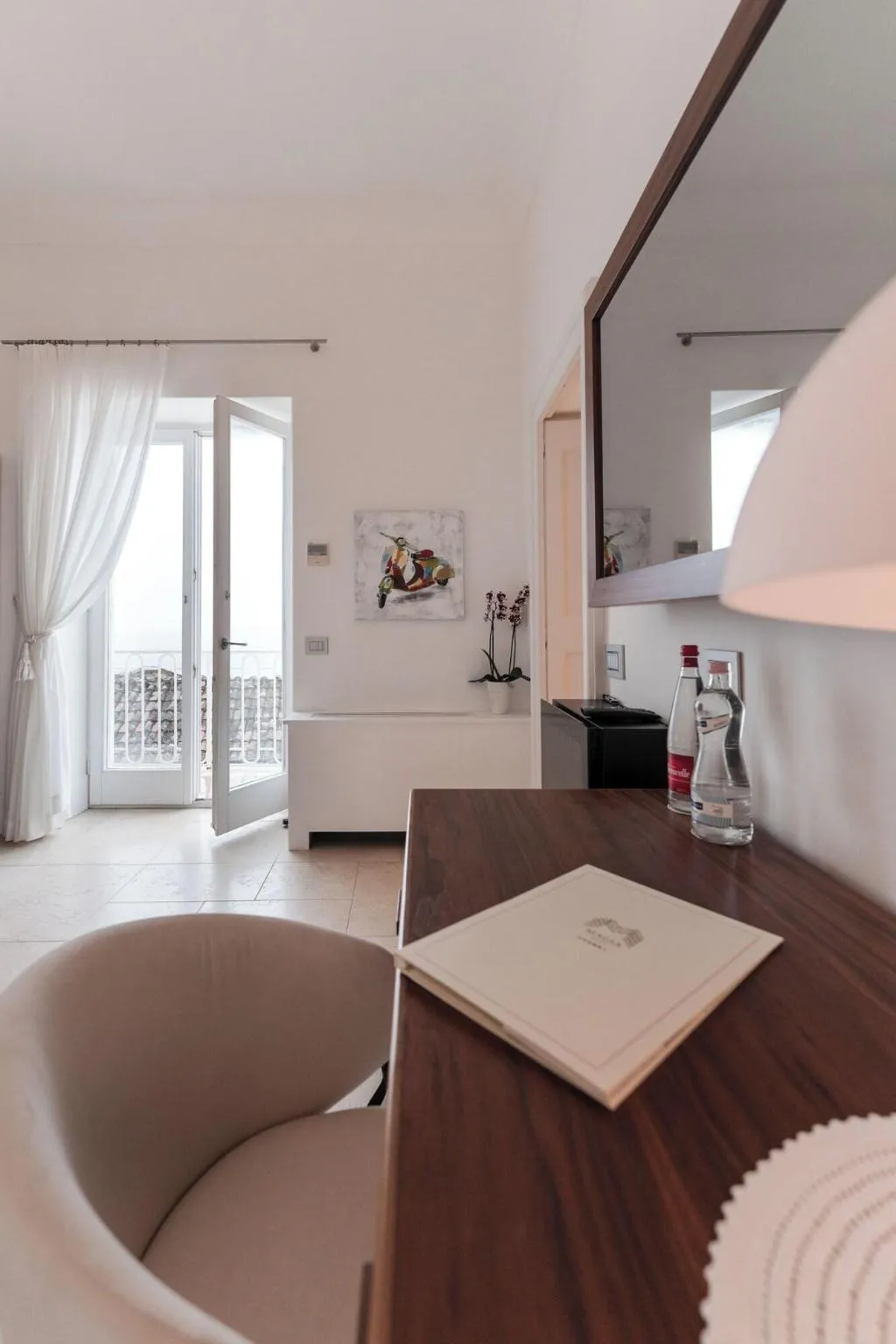 DOUBLE QUEEN SIZE BED Room, Villa Magia, Naples
