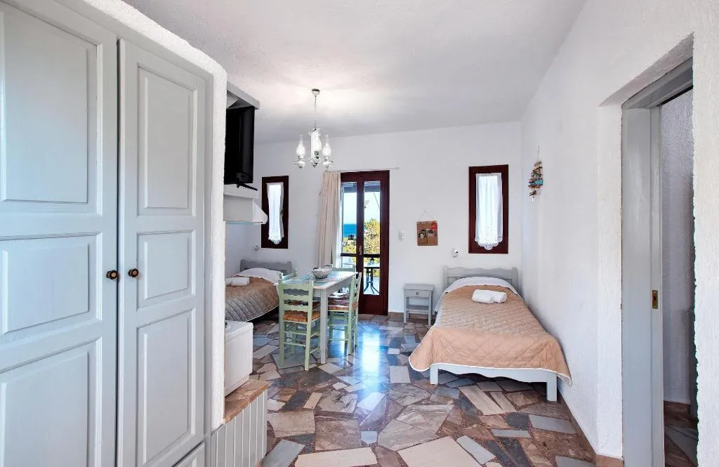 Room, New Aurora Apts Studios, Crete