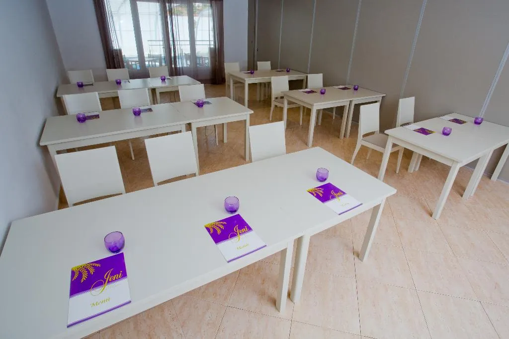 Conferences, Hotel Jeni & Restaurante, Menorca