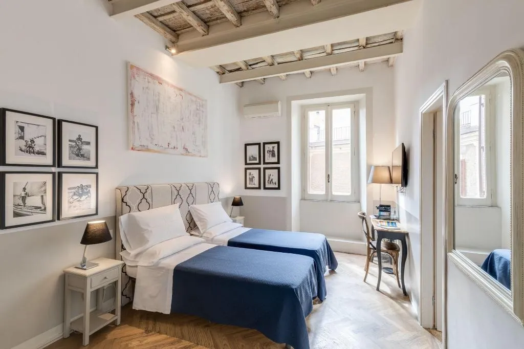 Room, The Blue Hostel, Naples