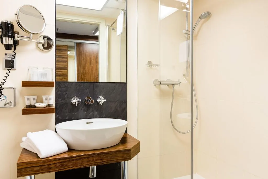Room, Avalon Hotel & Conferences, Riga