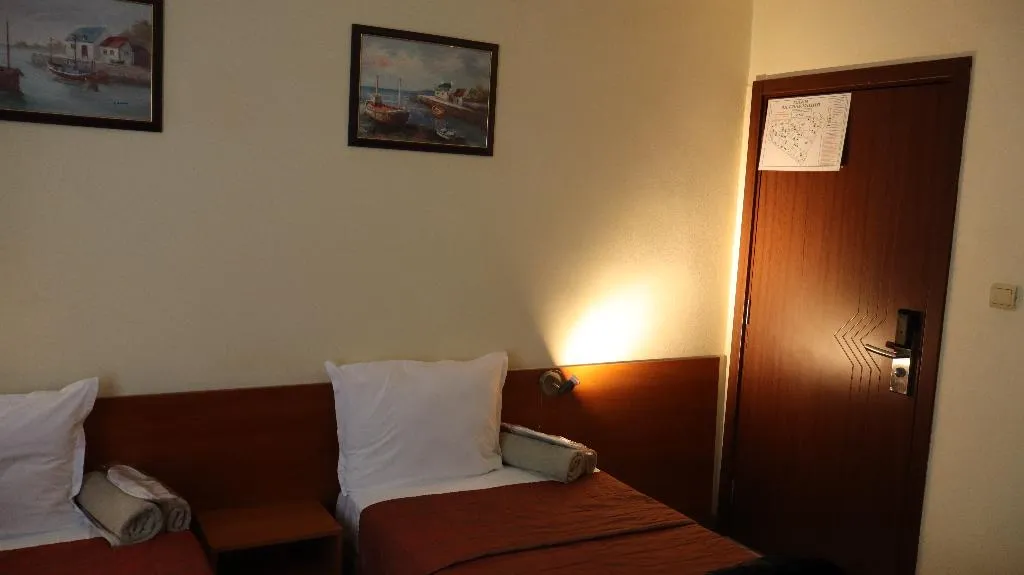 TWIN TWO BEDS Room, Palitra, Varna