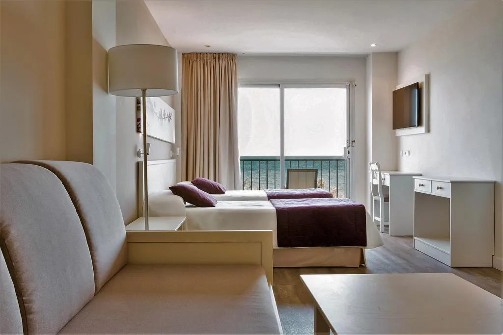 Room, Hotel Brisa Marina, Majorca