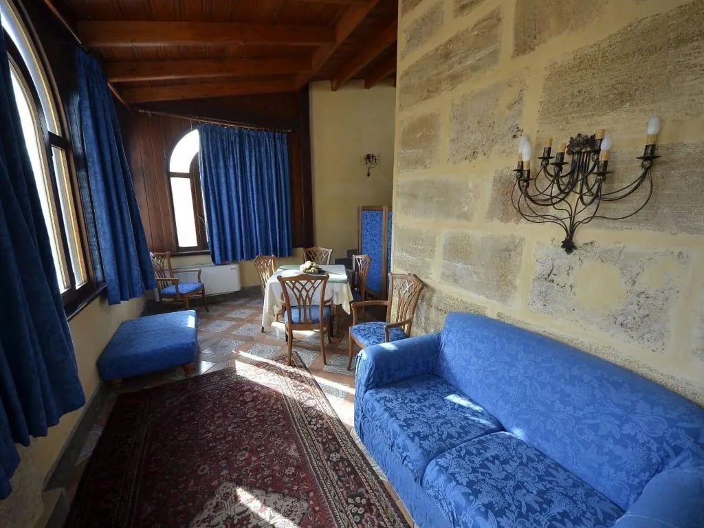 Lobby, Baglio Conca d'Oro, Palermo