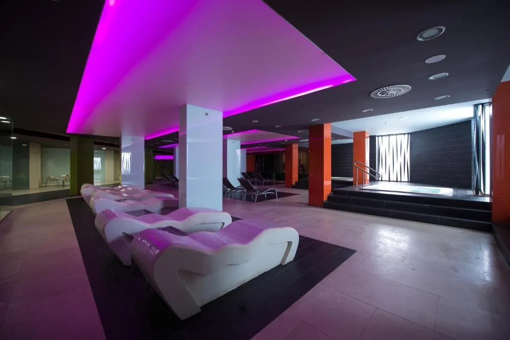 Sports and Entertainment, HD Beach Resort, Lanzarote