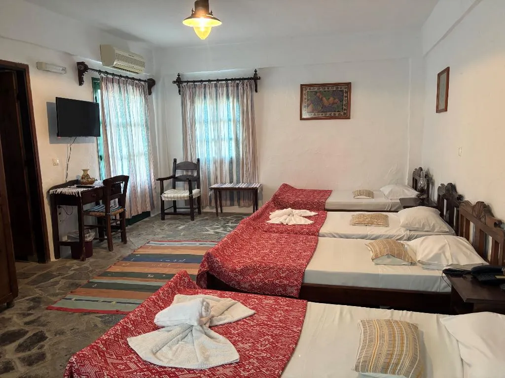 FAMILY ROOM STANDARD Room, Arolithos Traditional Cretan Village, Crete