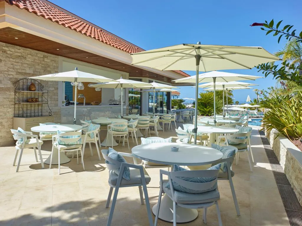 Terrace, Hotel Quinta do Lago, Algarve