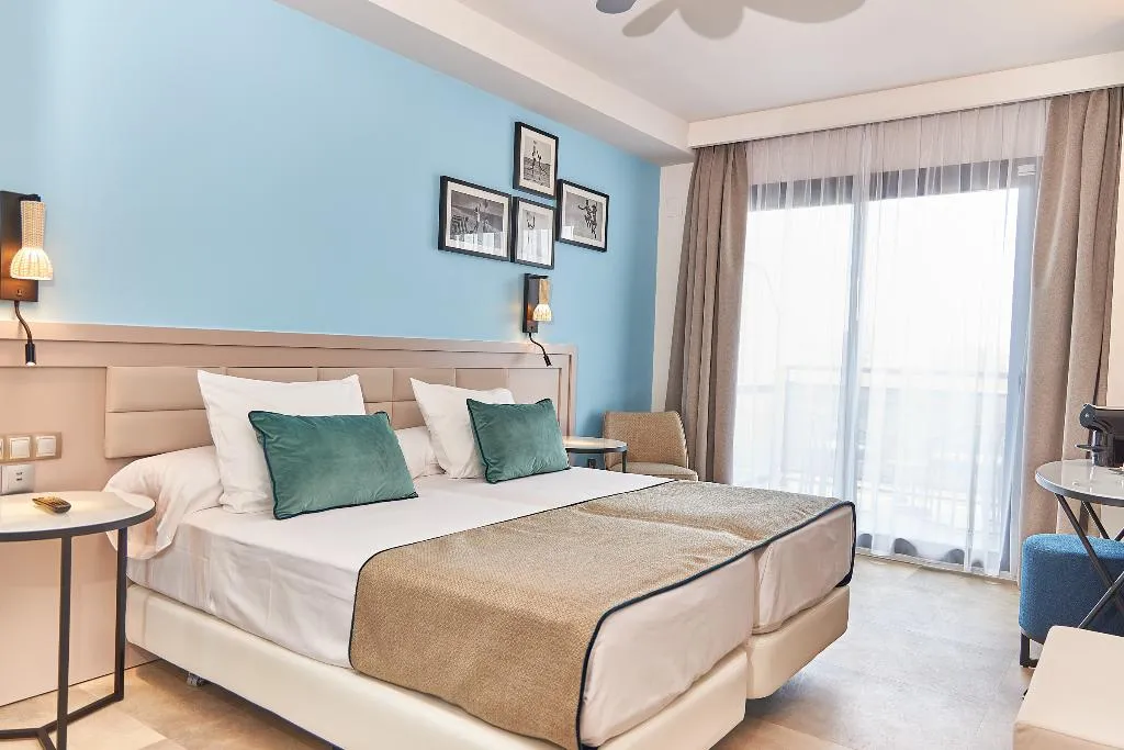 SINGLE COMFORT Room, Leonardo Hotel Fuengirola Costa del Sol, Costa Del Sol