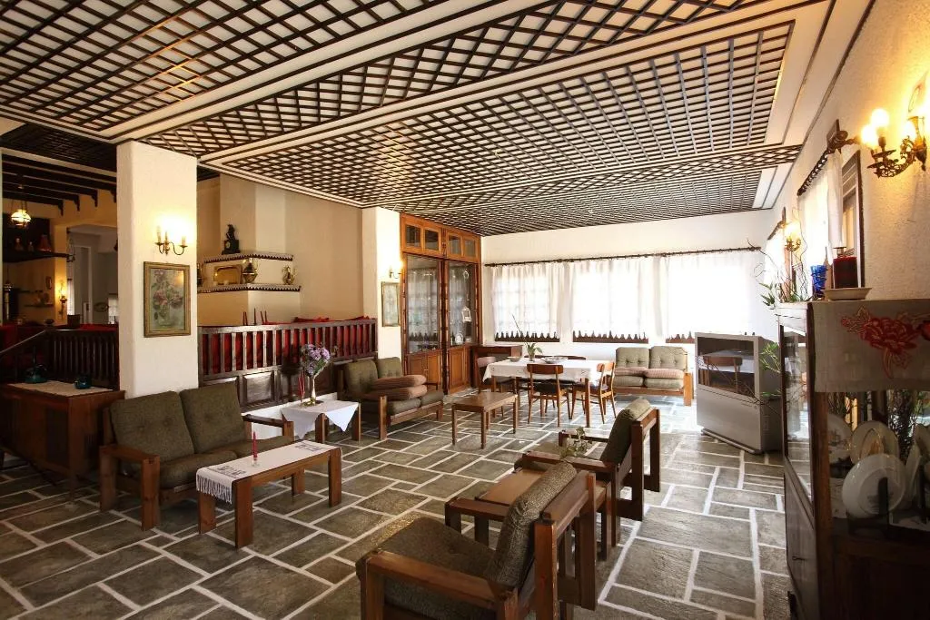 Lobby, Prince Stafylos, Skiathos