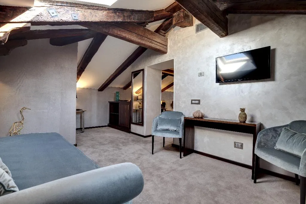 SUITE EXECUTIVE Room, Dona Palace, Venice