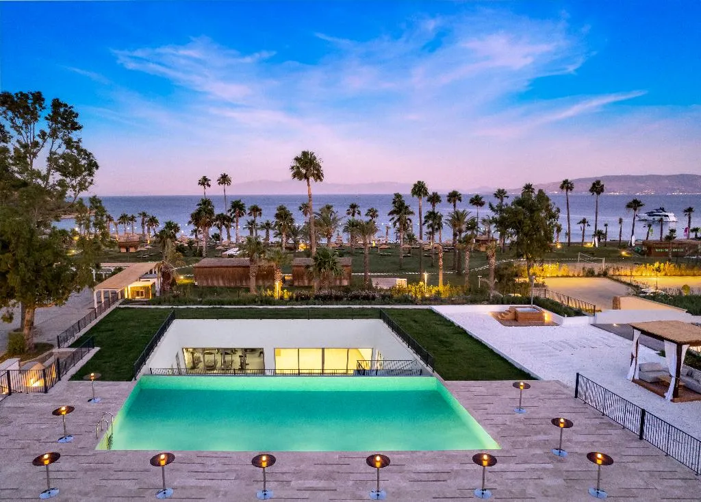Pool, Radisson Collection Hotel Bodrum, Bodrum