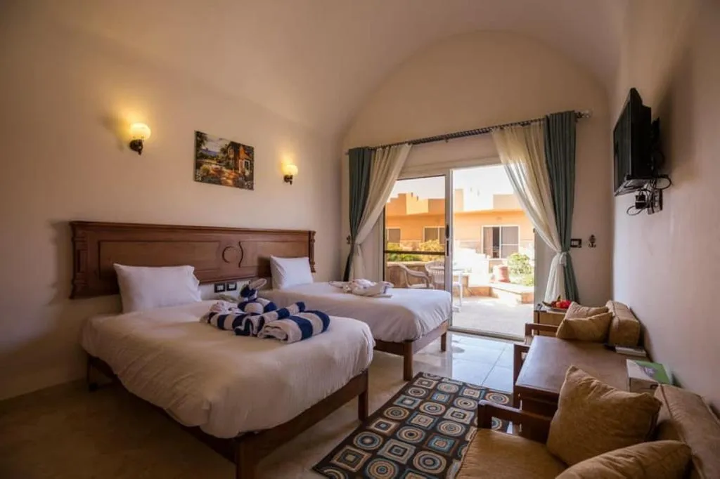 TWIN DELUXE GARDEN VIEW Room, Silver Beach Boutique Hotel, Red Sea Riviera