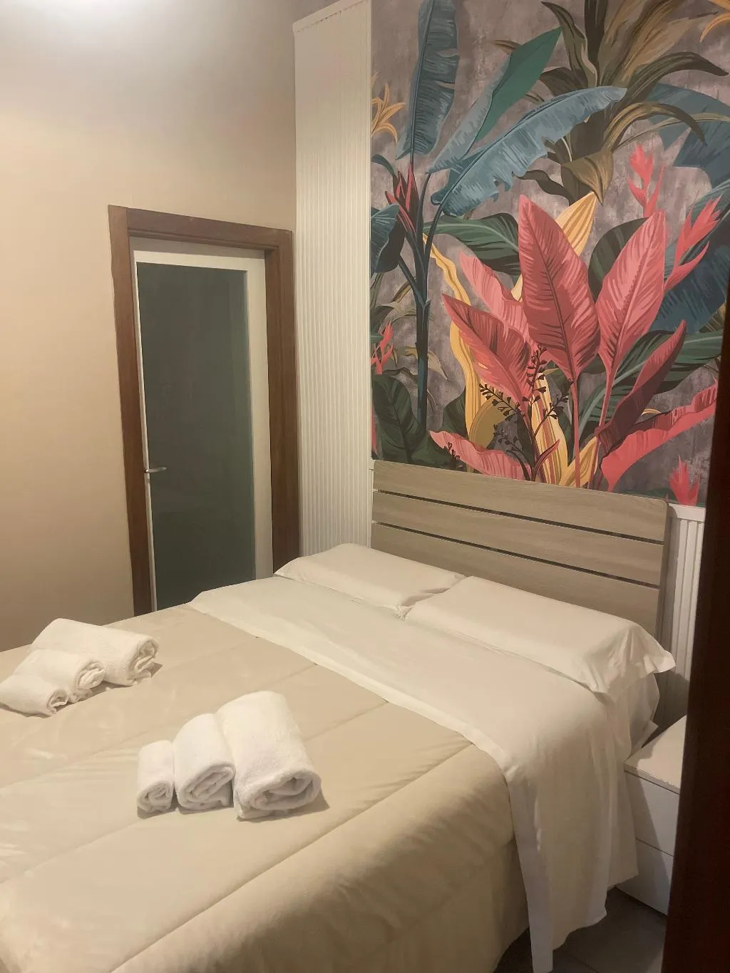 SINGLE STANDARD Room, B&B Chez Moi, Naples