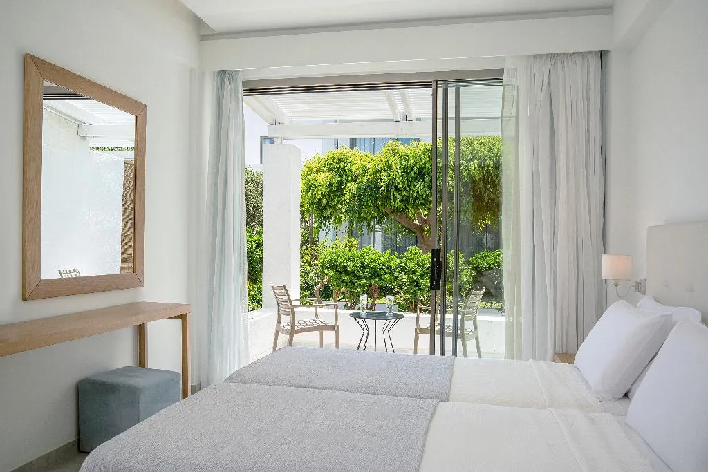 Double or Twin GARDEN VIEW Room, Maritimo Beach Hotel, Crete