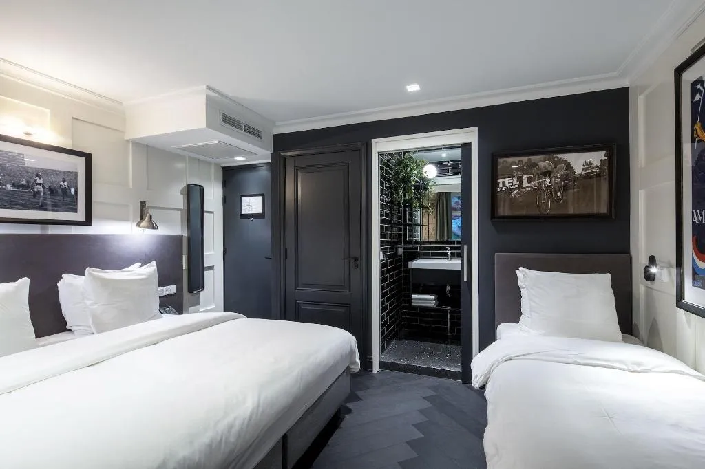 Room, The Highland House, Amsterdam