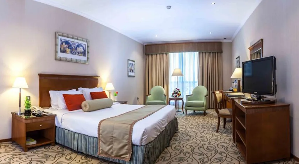 SINGLE DELUXE Room, La Quinta by Wyndham Dubai Jumeirah, Dubai