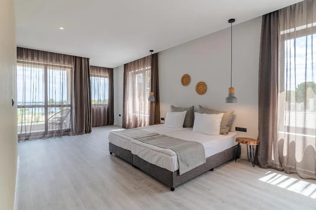 APARTMENT ONE BEDROOM Room, Primorski Hotel, Varna