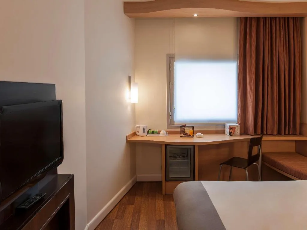 Room, ibis Izmir Alsancak, Izmir