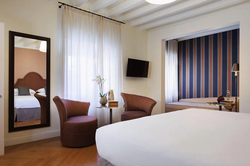 Room, Maison Santa Croce, Florence