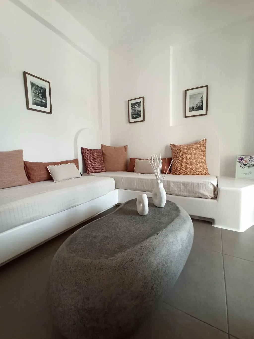 SUITE WITH PRIVATE POOL Room, Amphitrite Suites Santorini, Santorini