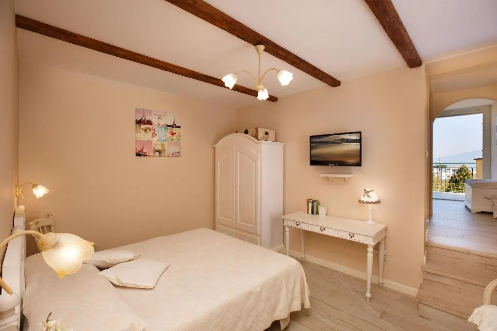 Room, Ambrosio Relais, Naples