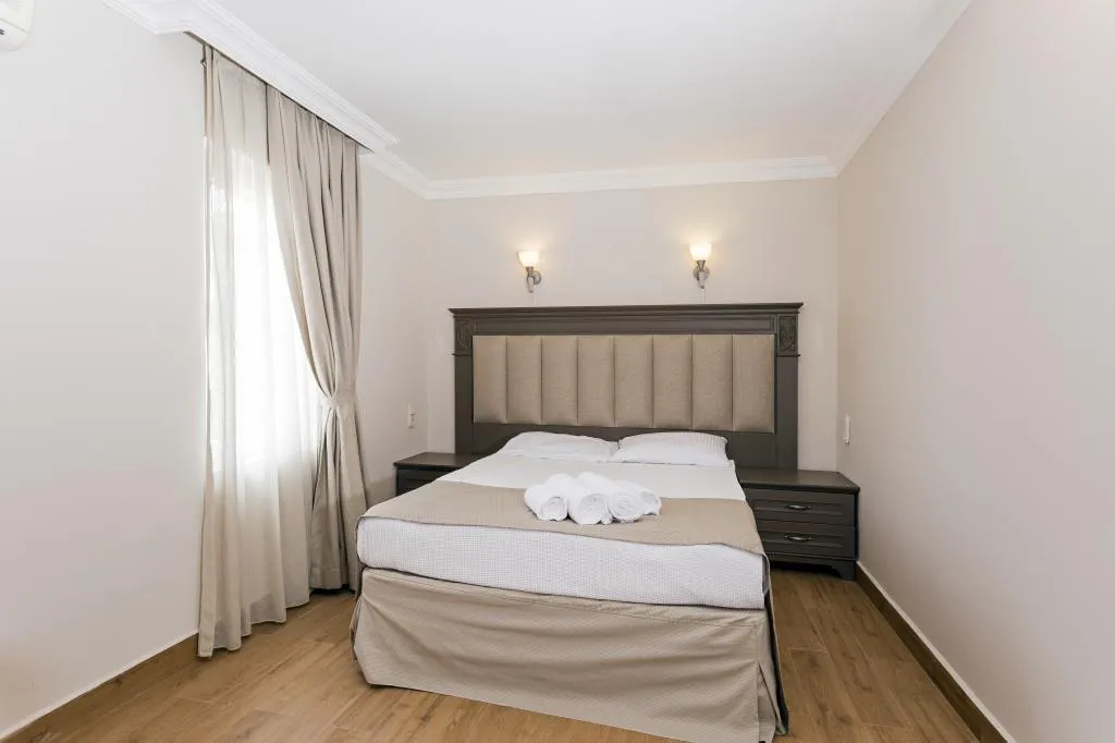 Room, Moonshine Hotel and Suites, Bodrum