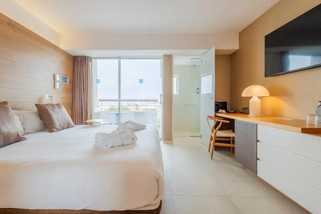 DOUBLE SUPERIOR Room, Leonardo Boutique Hotel Port Portals - Adults only, Majorca