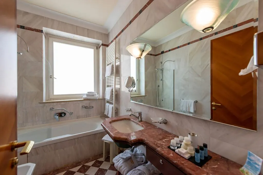 Double or Twin DELUXE Room, Grand Hotel Ortigia, Catania