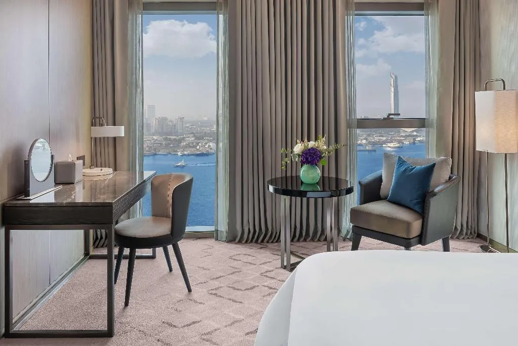 Room, Address Grand Creek Harbour, Dubai