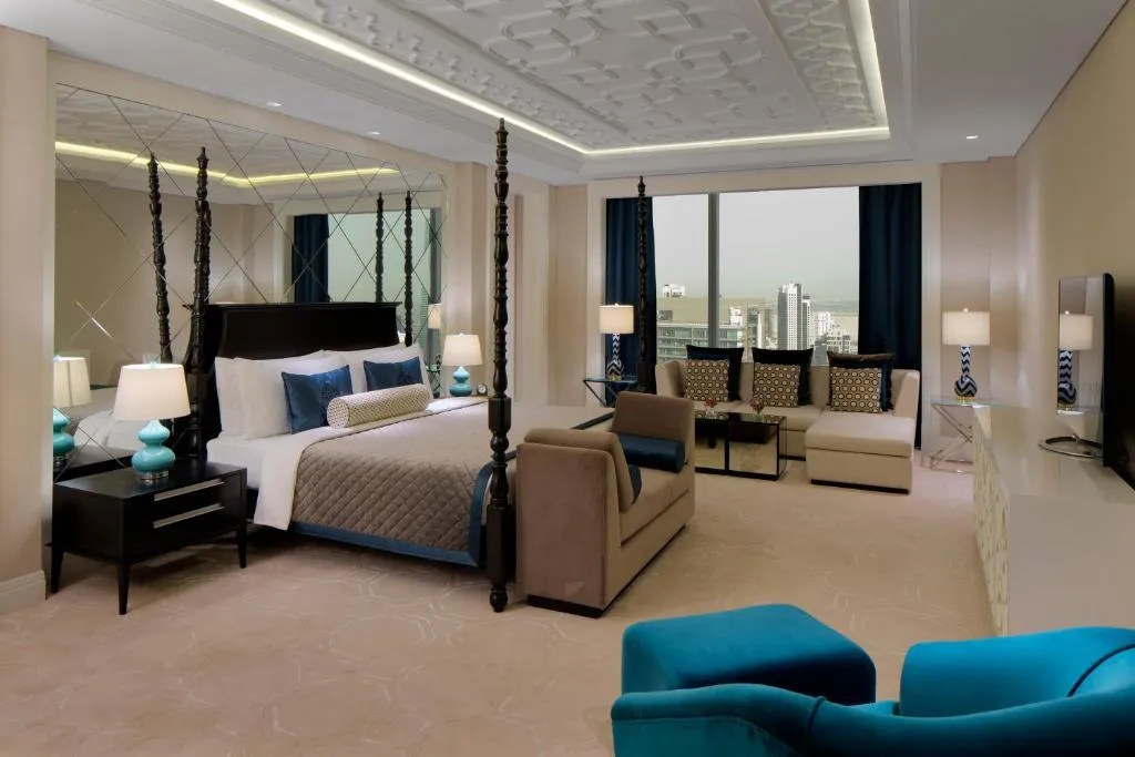 SUITE TWO BEDROOMS WITH TERRACE Room, Taj Dubai, Dubai