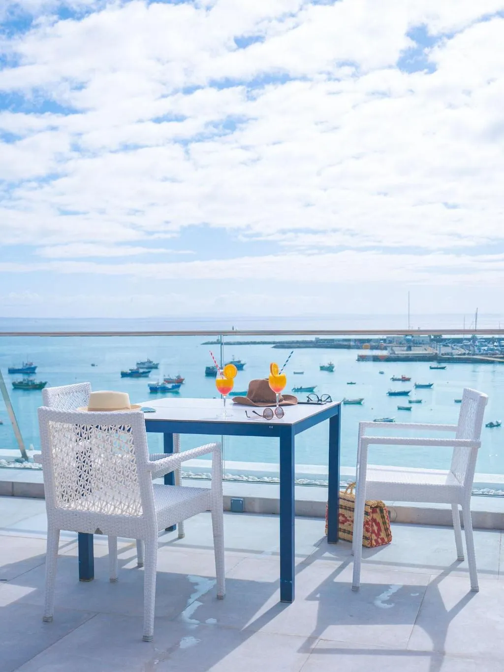 Terrace, Hotel Baía, Lisbon