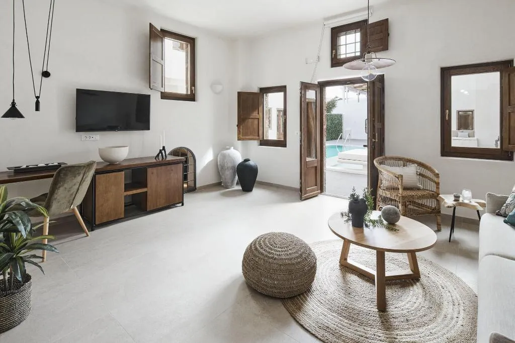 Room, Winery Hotel 1870, Santorini