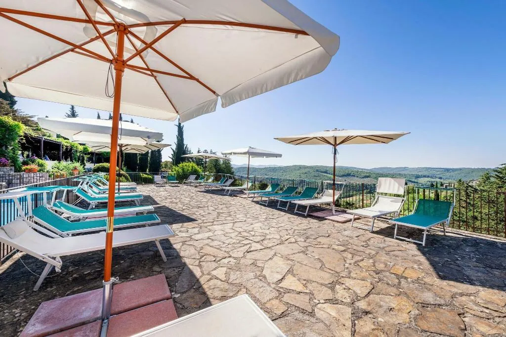 Terrace, Relais Vignale & Spa, Florence