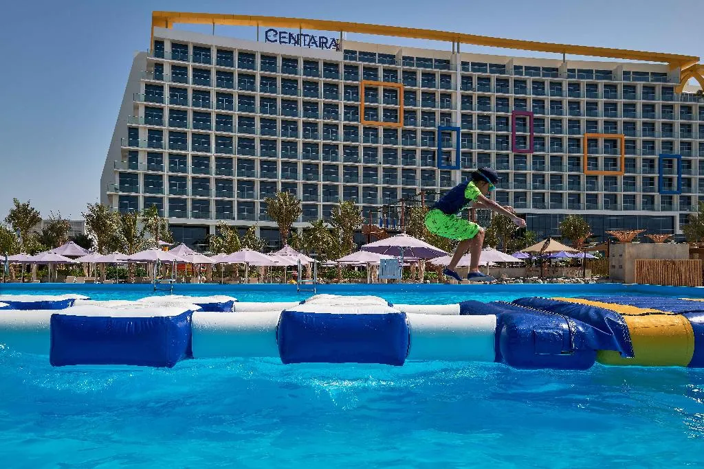Pool, Centara Mirage Beach Resort Dubai, Dubai