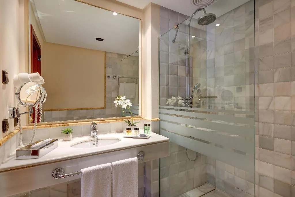Double or Twin SIDE SEA VIEW Room, CM Castell de Mar, Majorca