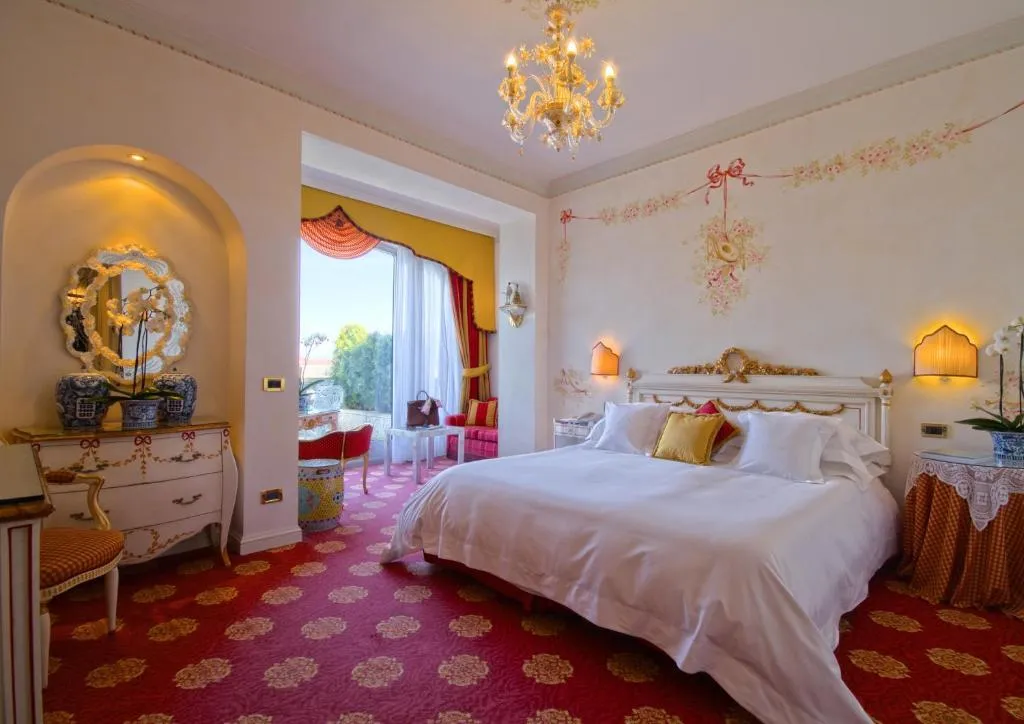 JUNIOR SUITE LAKE VIEW Room, Villa e Palazzo Aminta, Milan