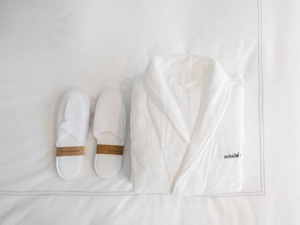 DOUBLE KING SIZE BED Room, Swissotel Amsterdam, Amsterdam