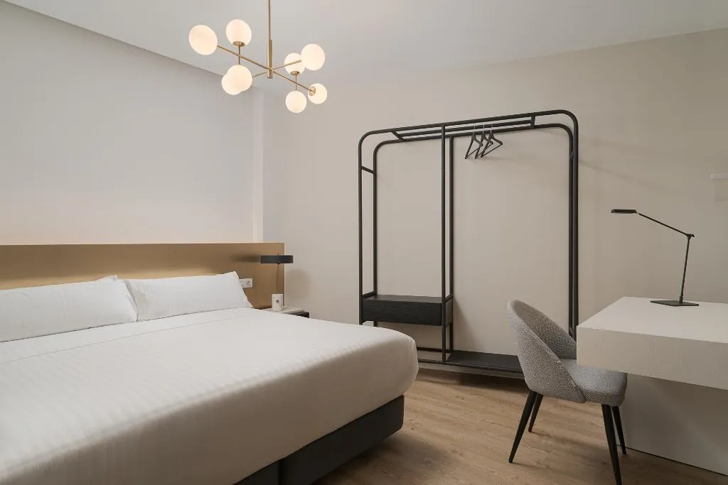 Double or Twin CLASSIC Room, Boutique Hotel Cordial La Niña De Vegueta, Gran Canaria