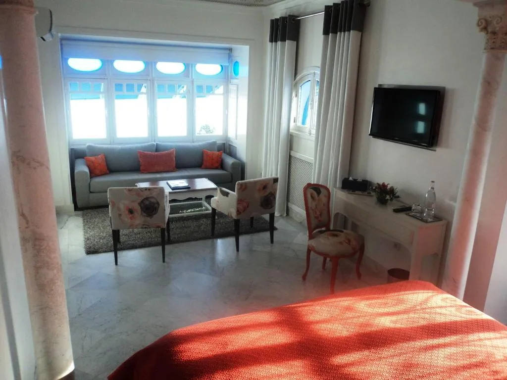 JUNIOR SUITE QUEEN SIZE BED Room, La Villa Bleue, Tunisia