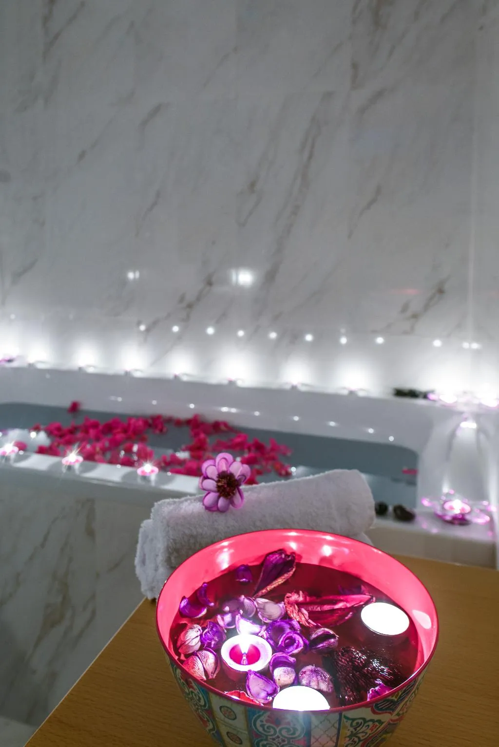 Sports and Entertainment, Elysian Suites, Crete