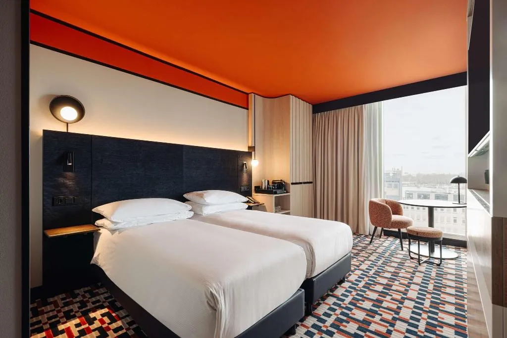 Room, DoubleTree by Hilton Amsterdam Centraal Station, Amsterdam