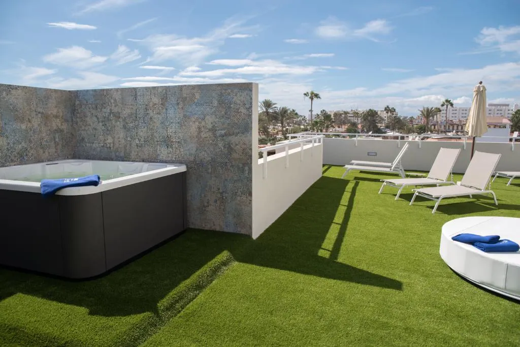 Terrace, Alhambra Boutique Apartamentos, Gran Canaria
