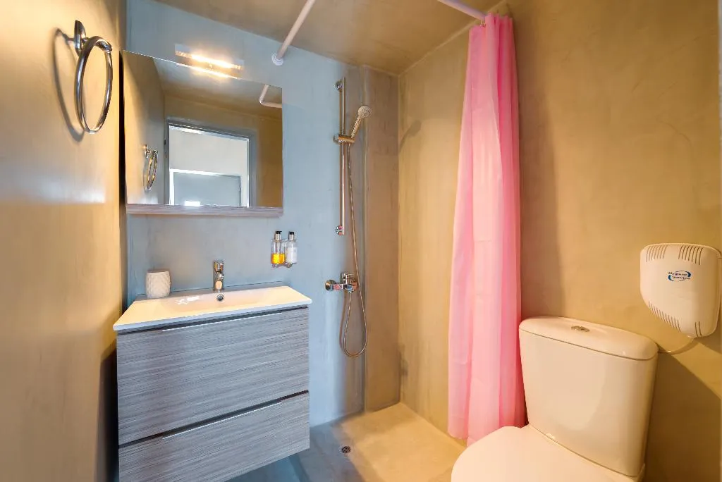 Double or Twin SEA VIEW Room, Katris Apartments, Santorini