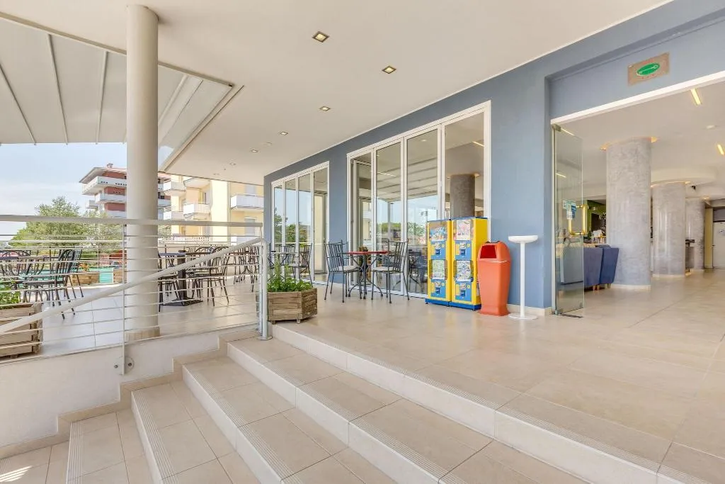 Terrace, Hotel Ambassador, Venice