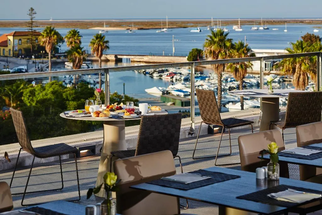 Restaurant, Occidental Faro, Algarve