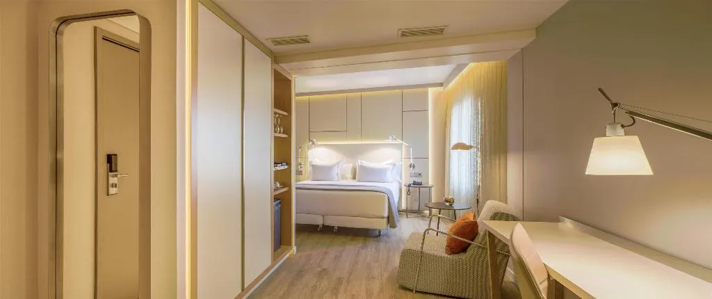 DOUBLE SUPERIOR Room, NH Collection Lisboa Liberdade, Lisbon